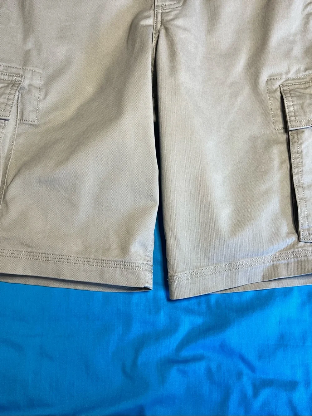 Gap 11” Cargo Shorts Khaki Tan Relaxed Utility Cotton Stretch Mens 33